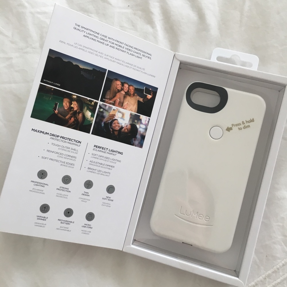 Lumee Two Phone Cover. Brand new!!
